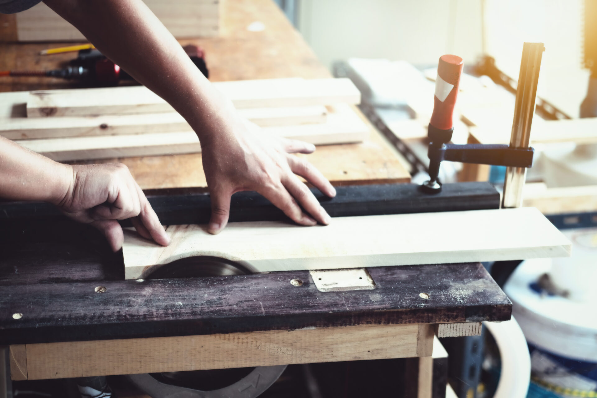 Meubelreparatie Alblasserdam